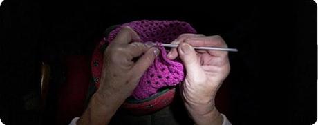 EASYLIGHT OCCHIALI DA LETTURA CON LUCE LED EASYLIGHT OCCHIALI DA LETTURA CON LUCE LED