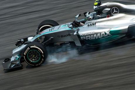 Nico-Rosberg_(2)_PL_GPMalesia2014