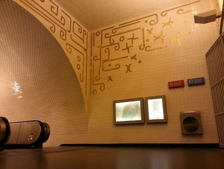 Portogallo in crisi? Ecco la metropolitana di Lisbona per un rapido confronto con le nostre stazioni Portogallo in crisi? Ecco la metropolitana di Lisbona per un rapido confronto con le nostre stazioni