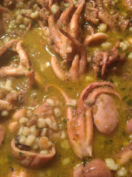 ZUPPA DI FREGOLA SARDA E MOSCARDINI