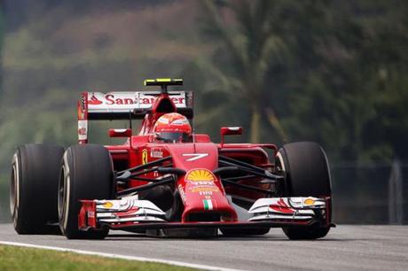 Kimi-Raikkonen_(2)_PL_GPMalesia2014