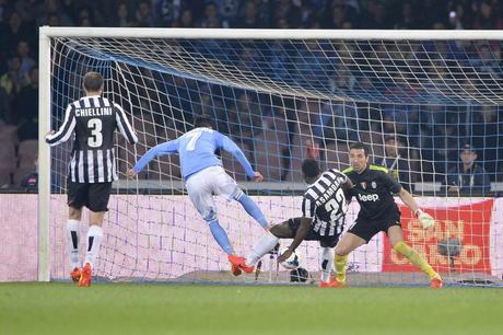 Napoli - Juventus, il film della partita  