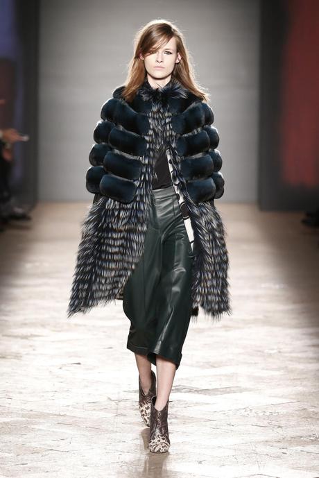 erika swan, trendfolio, the trendfolio, simonetta ravizza, milan fashion week, fashion week, luxury, annabella pellicce, animalier, fur