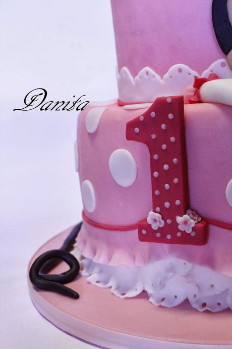 Torta Minnie baby e dolcetti in tema