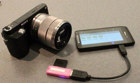 Come trasferire foto da una fotocamera a uno smartphone Android senza Pc smartphone-foto