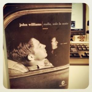 “Nulla, solo la notte”: la rivalutazione dello scrittore americano John Edward Williams