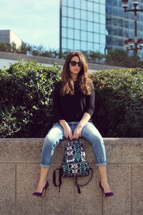 OOTD_barbara valentina grimaldi_lovehandmade_italian fashion blog_boyfriend jeans meltinpot_casadei purple shoes_leather shades_animalier kipling backpack_zara black sweater_ring party accessorize_knuckle ring