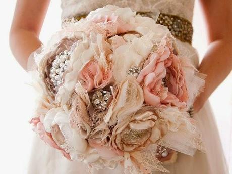 Brooch bouquet o detto a modo nostro Bouquet gioiello