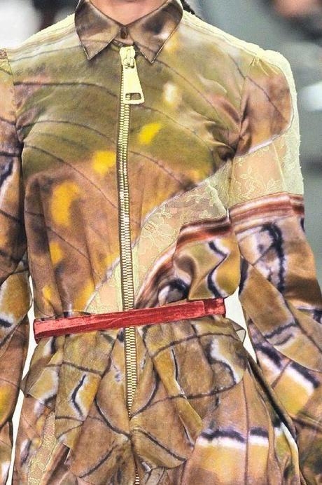 STAMPE, PATTERNS, LAVORAZIONI ED EFFETTI DI SUPERFICIE DALLA SETTIMANA DELLA MODA DI PARIGI (COLLEZIONI DONNA A/I 14/15) / 6 STAMPE, PATTERNS, LAVORAZIONI ED EFFETTI DI SUPERFICIE DALLA SETTIMANA DELLA MODA DI PARIGI (COLLEZIONI DONNA A/I 14/15) / 6