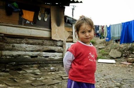 UNICEF: NUOVO RAPPORTO SULLA CONDIZIONE DEI MINORI ROM NELL'EX JUGOSLAVIA
