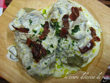 Cepelinai lituani - gli gnocchi di patate ripieni di fegatini di pollo Cepelinai lituani - gli gnocchi di patate ripieni di fegatini di pollo