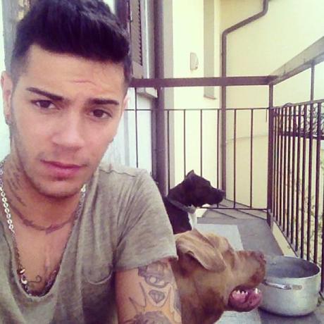 themusik i selfie vip celebrity cani dog amici emis killa Top 10 i selfie dei vip con i loro amici cani