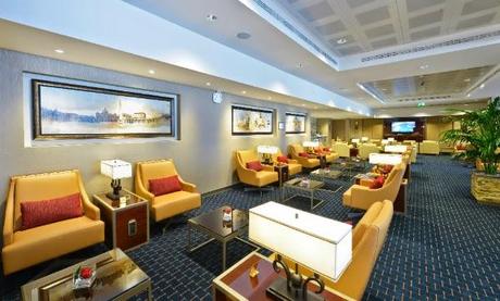 Il viaggio è di lusso con Emirates Airlines. All’aeroporto Leonardo da Vinci la sua 35^ Vip Lounge dedicata.