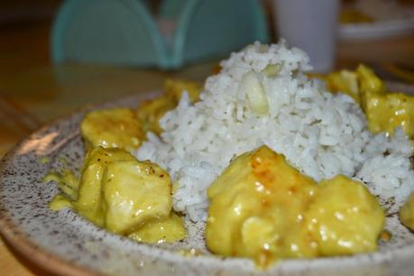 Pollo al curry con riso finissimo