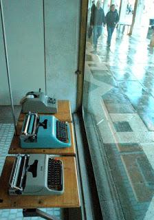 OLIVETTI - CARLO SCARPA - VENEZIA, 1957 (foto di Enrico Mercatali)