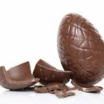Cacao protegge i denti dalla carie: uovo di Pasqua sì, colomba no