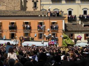 Processione di Pasqua a Sulmona. Foto: wikimedia commons