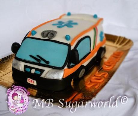 torta ambulanza SOS Canzo