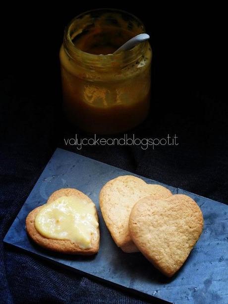 Biscotti cuor di panna e lemon curd