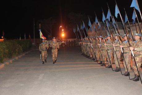 Libano/ Shama. Lo Stendardo del 5° Reggimento “Lancieri di Novara” giunge presso la base del contingente italiano di Al Mansouri