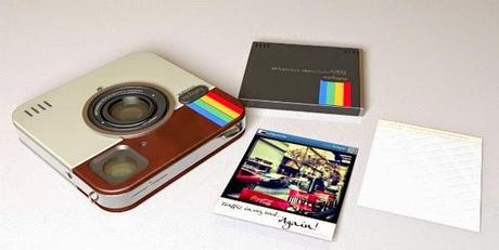 Socialmatic.Instagram diventa una fotocamera reale Polaroid