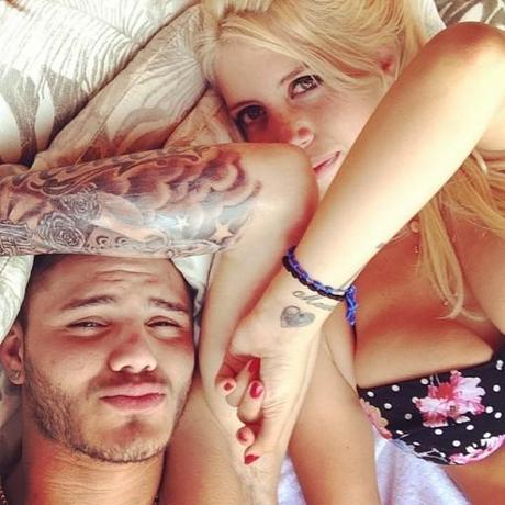 mauro-icardi-wanda-nara-natale2