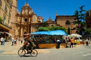 Valencia in bici nel centro storico