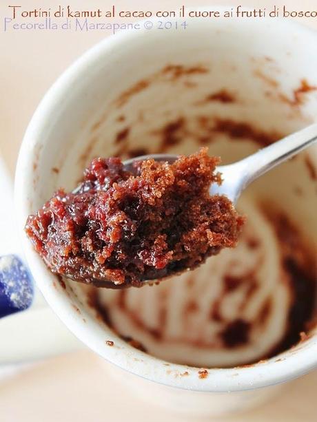 Torta in tazza, un dolcino dalla rapida cottura al microonde