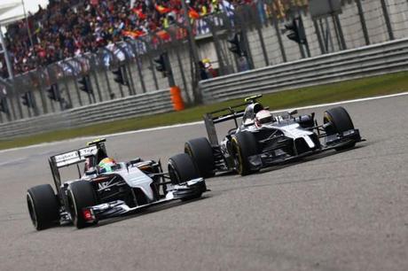 McLaren, Boullier: Il momento no di Magnussen è normale per un rookie Kevin-Magnussen_GP_Cina_2014