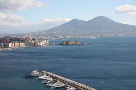 Orgoglio napoletano, città invasa dai turisti. Bene anche gli scavi Napoli
