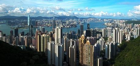 Le colf a Hong Kong: schiavitù sotto contratto