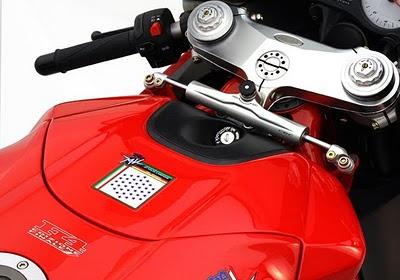 MV Agusta F4 1078 RR 312 Edizione Finale 2010 MV Agusta F4 1078 RR 312 Edizione Finale 2010