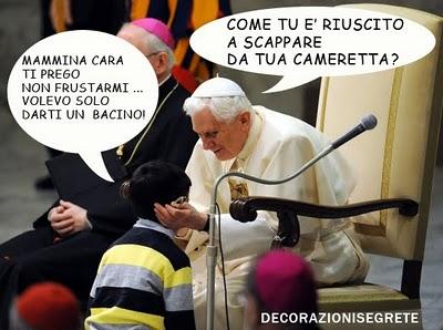 BAMBINO INTERROMPE L'UDIENZA DEL PAPA...ECCO CHI E' !!! BAMBINO INTERROMPE L'UDIENZA DEL PAPA...ECCO CHI E' !!!
