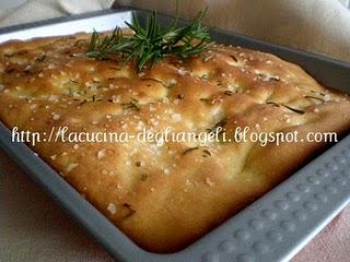 Focaccia di patate e rosmarino