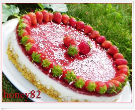 TORTA FREDDA ALLE FRAGOLE