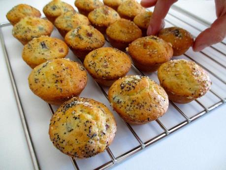 Piccoli  muffin emmental e speck