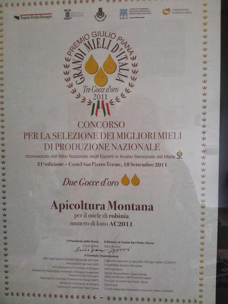 In Viaggio nel Montefeltro: Apicoltura Montana In Viaggio nel Montefeltro: Apicoltura Montana