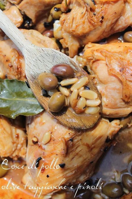 Cosce di pollo, olive taggiasche e pinolo