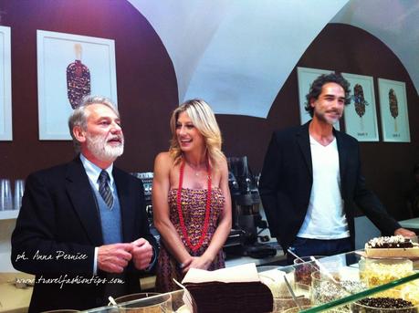 Il Magnum® Pleasure Store apre a Napoli. Sergio Muniz e Maddalena Corvaglia all'inaugurazione