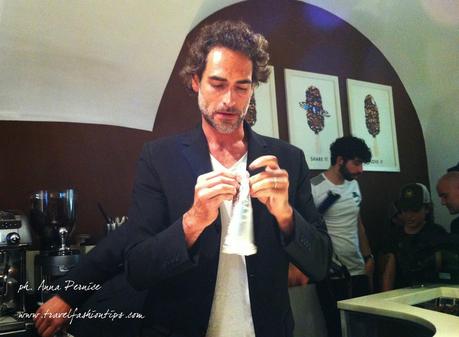 Il Magnum® Pleasure Store apre a Napoli. Sergio Muniz e Maddalena Corvaglia all'inaugurazione