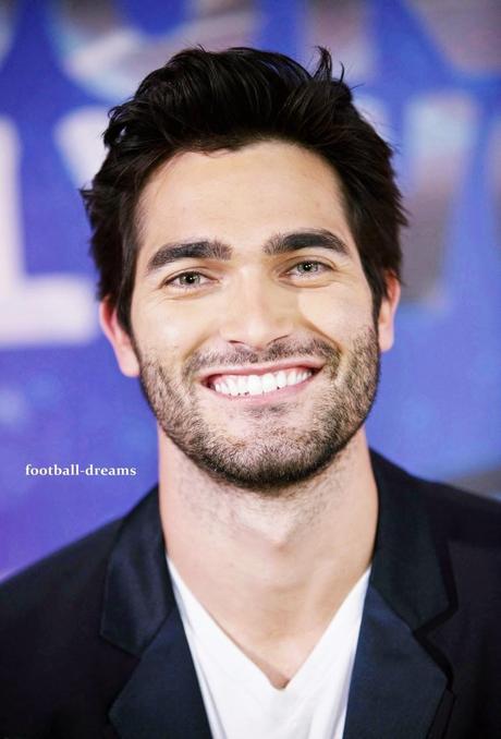 Fan Direction #38 - Tyler Hoechlin