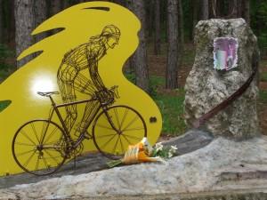 Nell'immagine l'omaggio a Marco Pantani a Carpegna