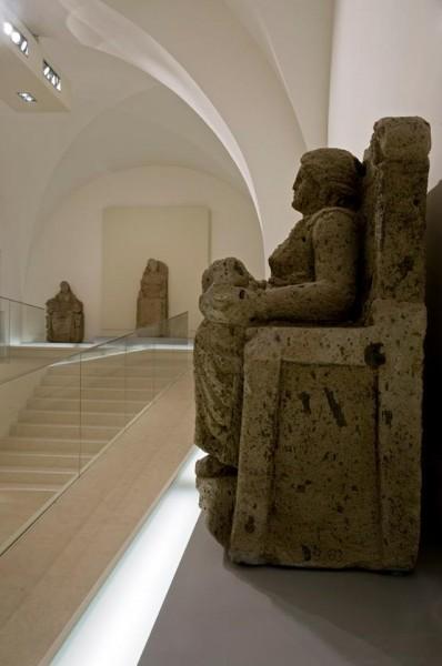 “Matres in luce: il restauro in mostra” Mater matutae, Artemia