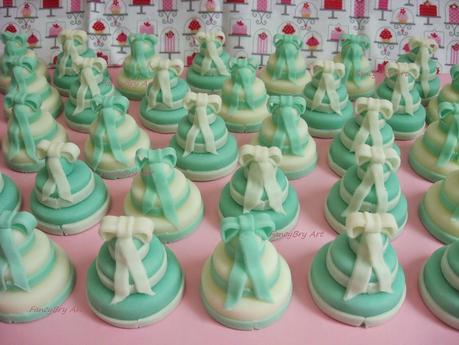 Mini wedding cake a 3 piani variante tiffany