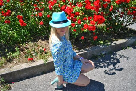 outfit abito stampa vintage e cappello outfit abito stampato e cappello avito stampa vintage abito stampa pucci outfit abito stampa pucci outfit abito ecappello outfit abito manica a 3/4 come abbinare il cappello abbinamento abito e cappello cappello turchese fashion blogger italiane outfit colorblock by felym fashion blog di mariafelicia magno milano fashion blogger milano mariafelicia magno blogger di colorblock by felym outfit sandali a t smalto celeste outfit maggio 2014 outfit primaverili outfit primavera 2014