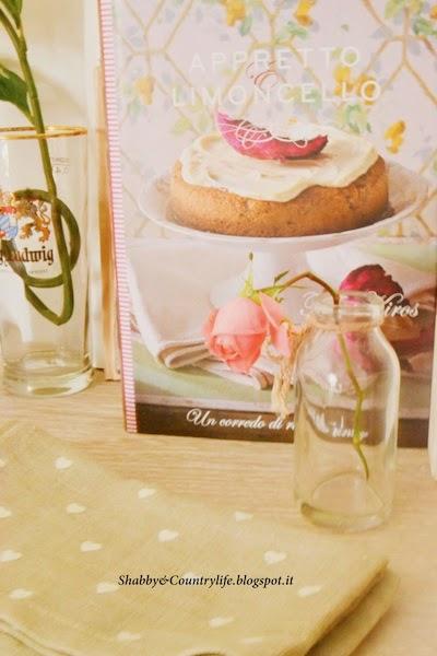 My Shabby Roses { Corners of the house }-Shabby&Countrylife.blogspot.it