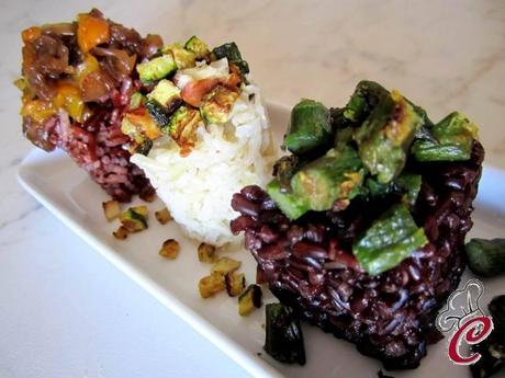 Tris di riso ai tre aromi: l'insolita arte di sporcare per tre e mangiare per uno Tris di riso ai tre aromi: l'insolita arte di sporcare per tre e mangiare per uno