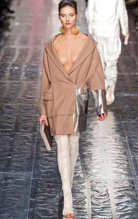 fashion-show-2014-acne-coat-camel-silver-outfit-