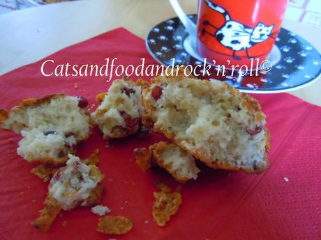 Rose del deserto ai mirtilli rossi e pinoli Rose del deserto ai mirtilli rossi e pinoli