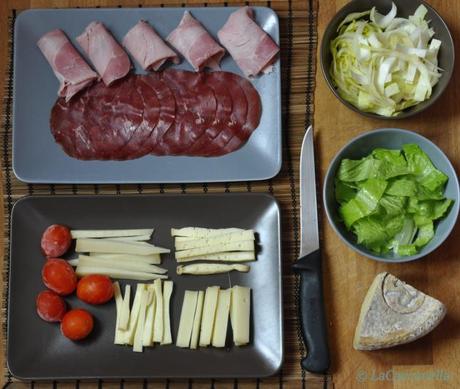 Raclette: formaggio e fantasia per una cena tra amici raclette, formaggio, cheese, recipe, ingredients, ricetta, fontina, puzzone, reblochon, prosciutto, salumi
